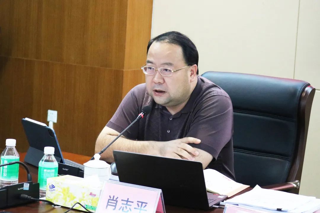 广新集团党委副书记、总经理肖志平到兴发铝业宣讲党的二十大精神